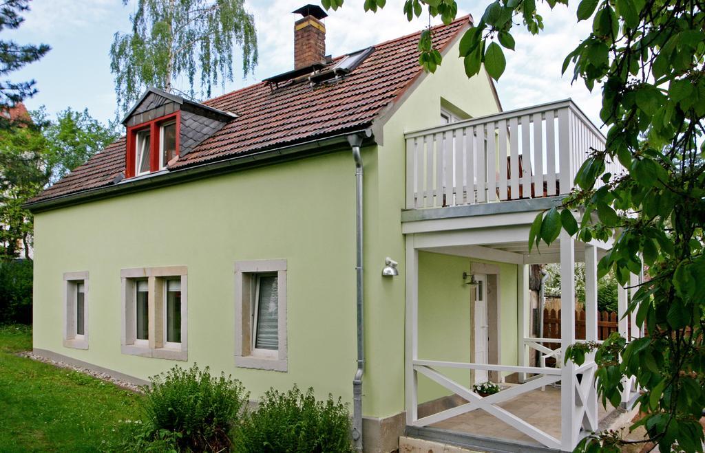 Kleines Haeuschen - Ferien In Cossebaude Villa Dresda Exterior foto